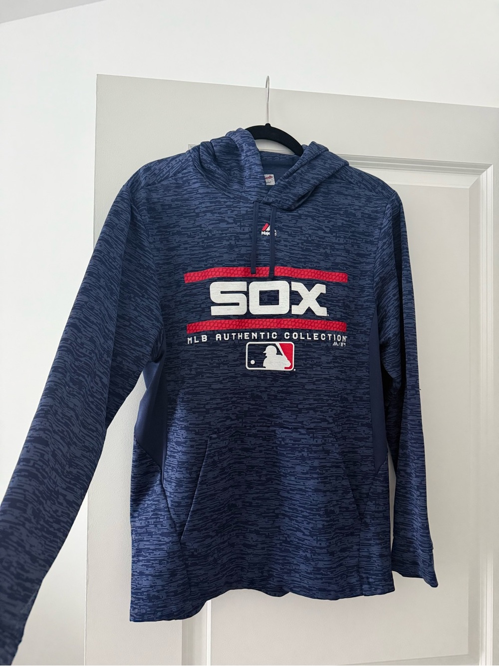 MLB Chicago White Sox Navy Blue Pullover Hoodie with Red & White Logo